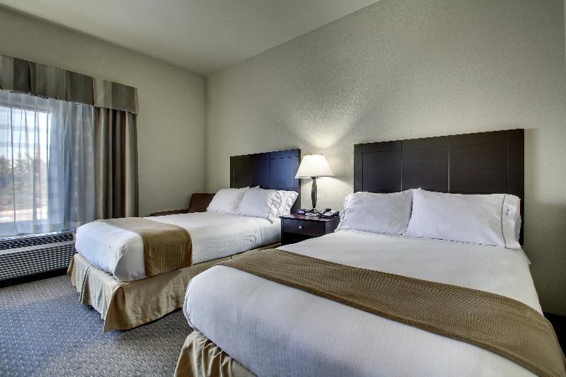 Comfort Inn & Suites Dahlonega University Area Buitenkant foto